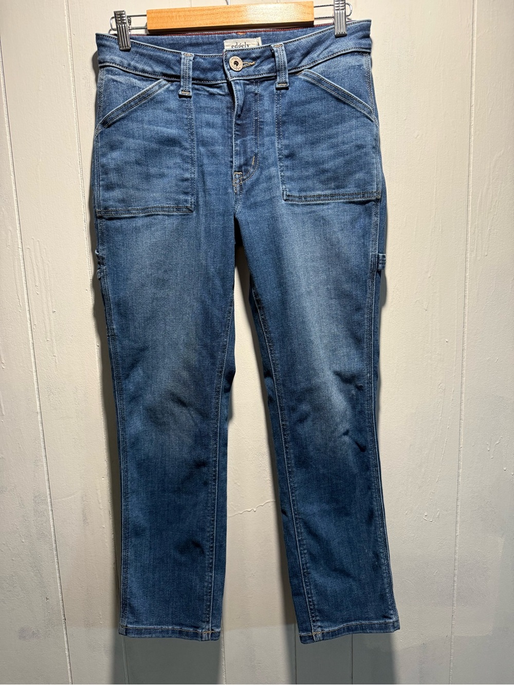 Edgely Carpenter Capris